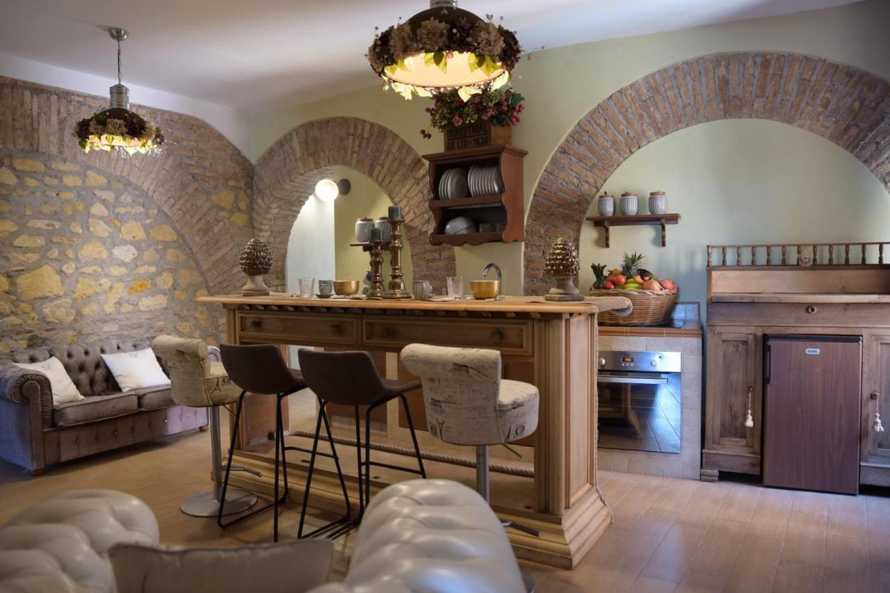 San Salvator Luxury Suites Nettuno Extérieur photo