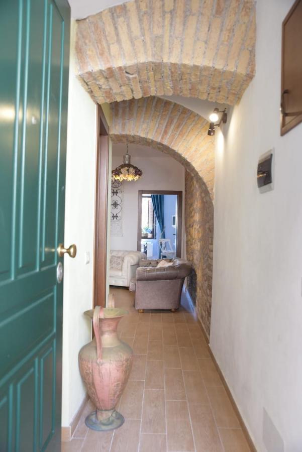 San Salvator Luxury Suites Nettuno Extérieur photo
